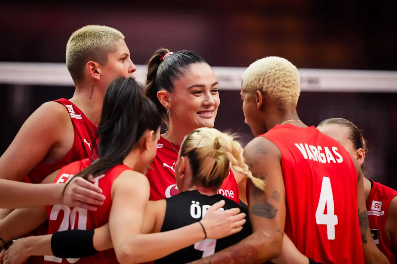 拦网和失误, 顺利先拔头